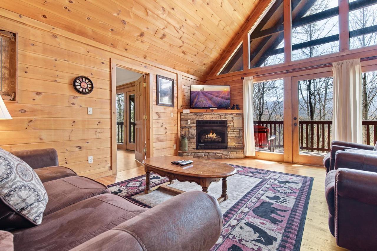 Above The Clouds, 4 Bedrooms, Pool Access, Private, Gaming, Sleeps 16 Gatlinburg Exteriör bild
