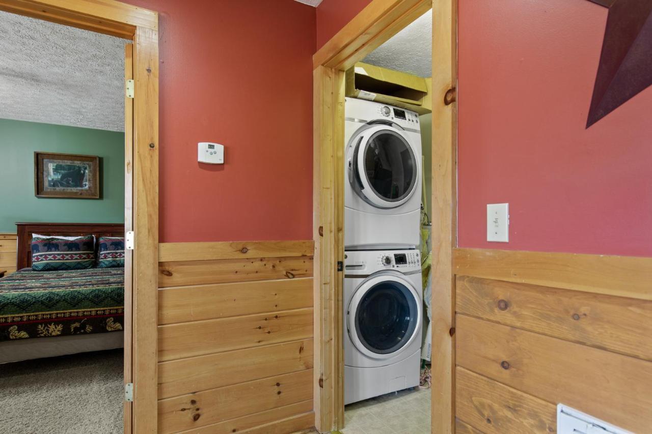 Above The Clouds, 4 Bedrooms, Pool Access, Private, Gaming, Sleeps 16 Gatlinburg Exteriör bild