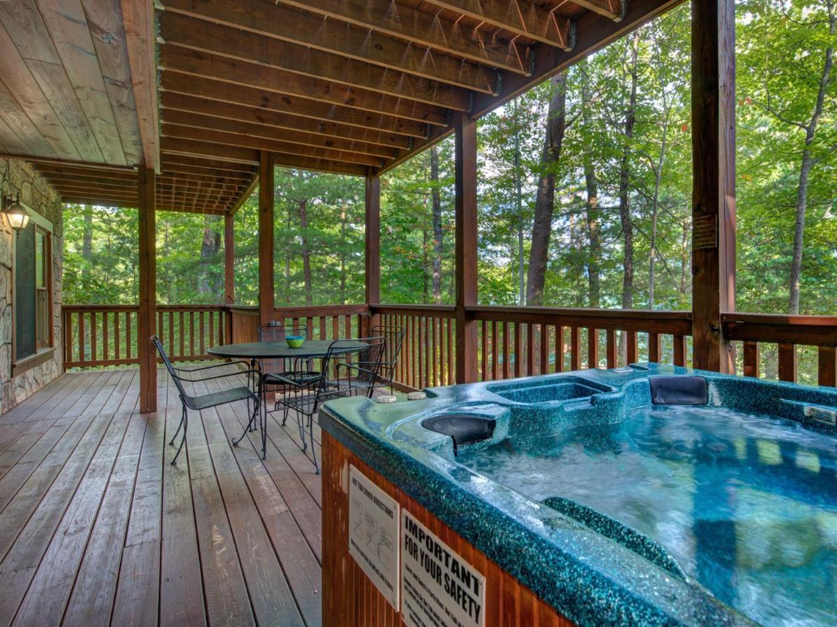 Above The Clouds, 4 Bedrooms, Pool Access, Private, Gaming, Sleeps 16 Gatlinburg Exteriör bild