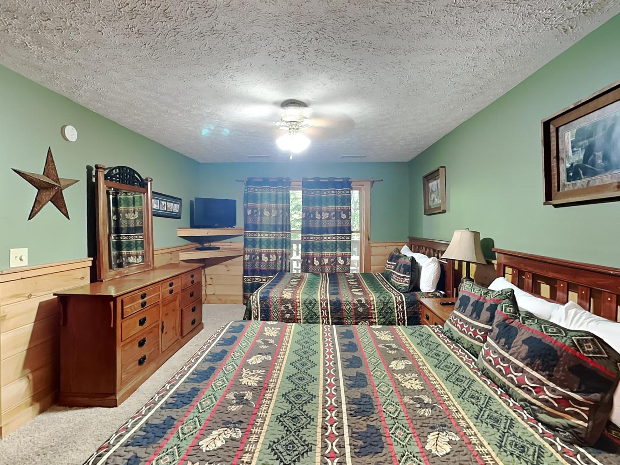 Above The Clouds, 4 Bedrooms, Pool Access, Private, Gaming, Sleeps 16 Gatlinburg Exteriör bild