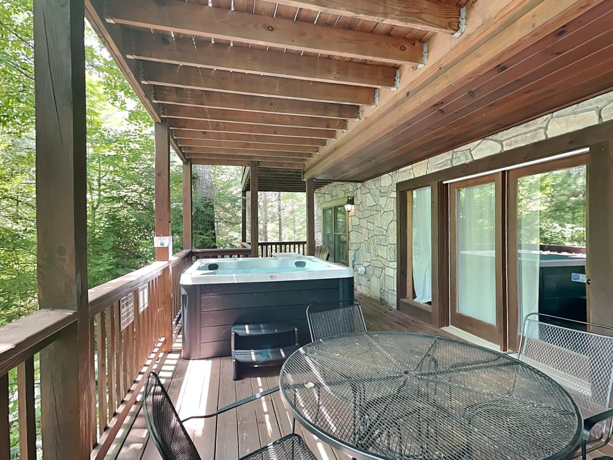 Above The Clouds, 4 Bedrooms, Pool Access, Private, Gaming, Sleeps 16 Gatlinburg Exteriör bild