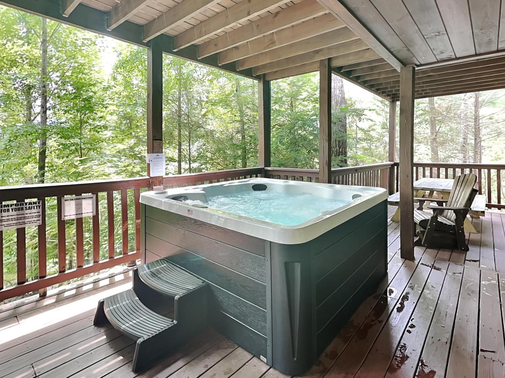 Above The Clouds, 4 Bedrooms, Pool Access, Private, Gaming, Sleeps 16 Gatlinburg Exteriör bild
